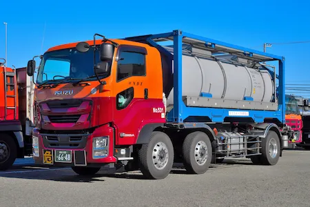 Tank truck/ISO container transportation