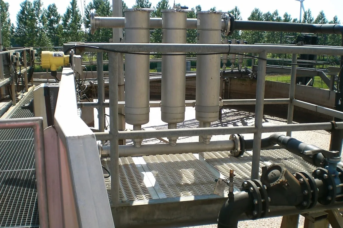 Purification of wastewater
