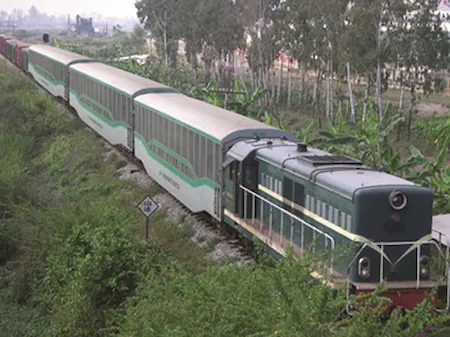 ベトナム南北鉄道輸送サービス